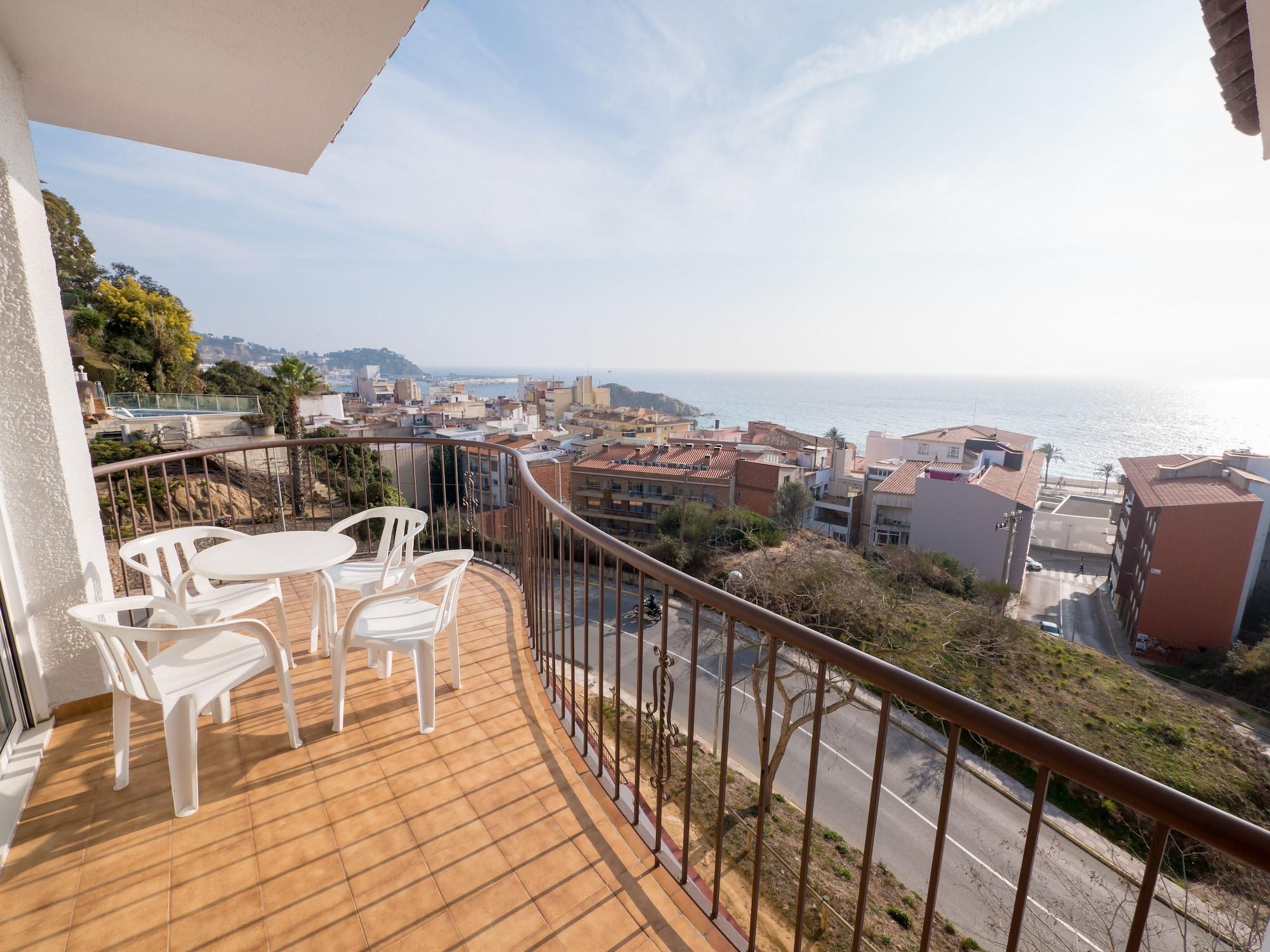 Apartamentos AR Family Muntanya Mar Blanes Exterior foto