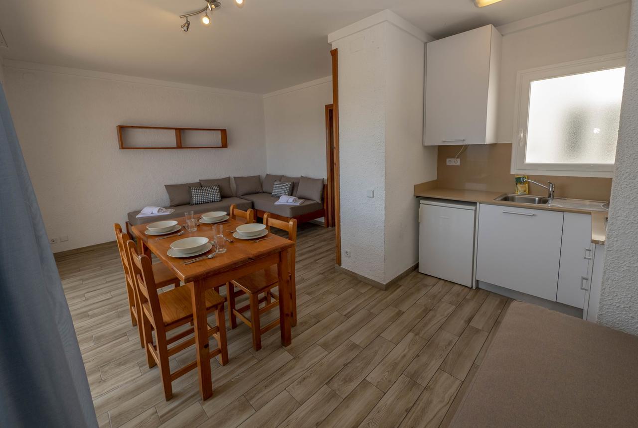 Apartamentos AR Family Muntanya Mar Blanes Exterior foto